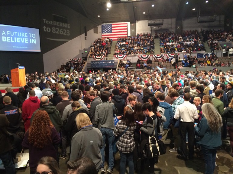 Crowds filing in for the MLK day Bernie Sanders rally in Birmingham, January 18, 2016. 