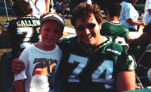 A young Will Harris got a picture with then-UAB player Paul Linksy at a fan event.